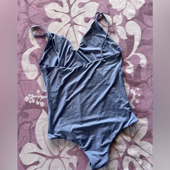 MAI - EVERYDAY BODYSUIT (Large) - Picture 2 of 5